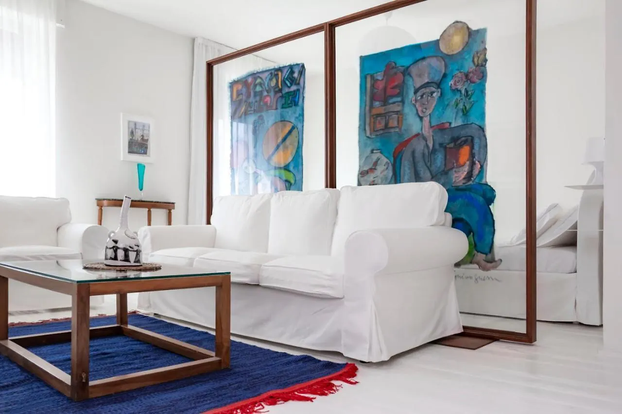 Dellefarfalle Boutique Apartments 圣阿兹吉罗迪奥